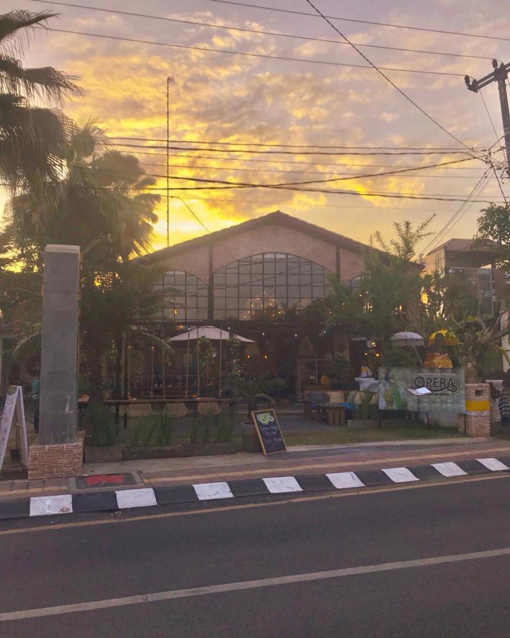 Hotel The Grand Sunti à BALI Extérieur photo